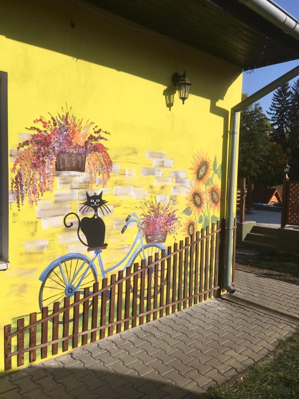 Penzion Krasny Dvur Exterior photo